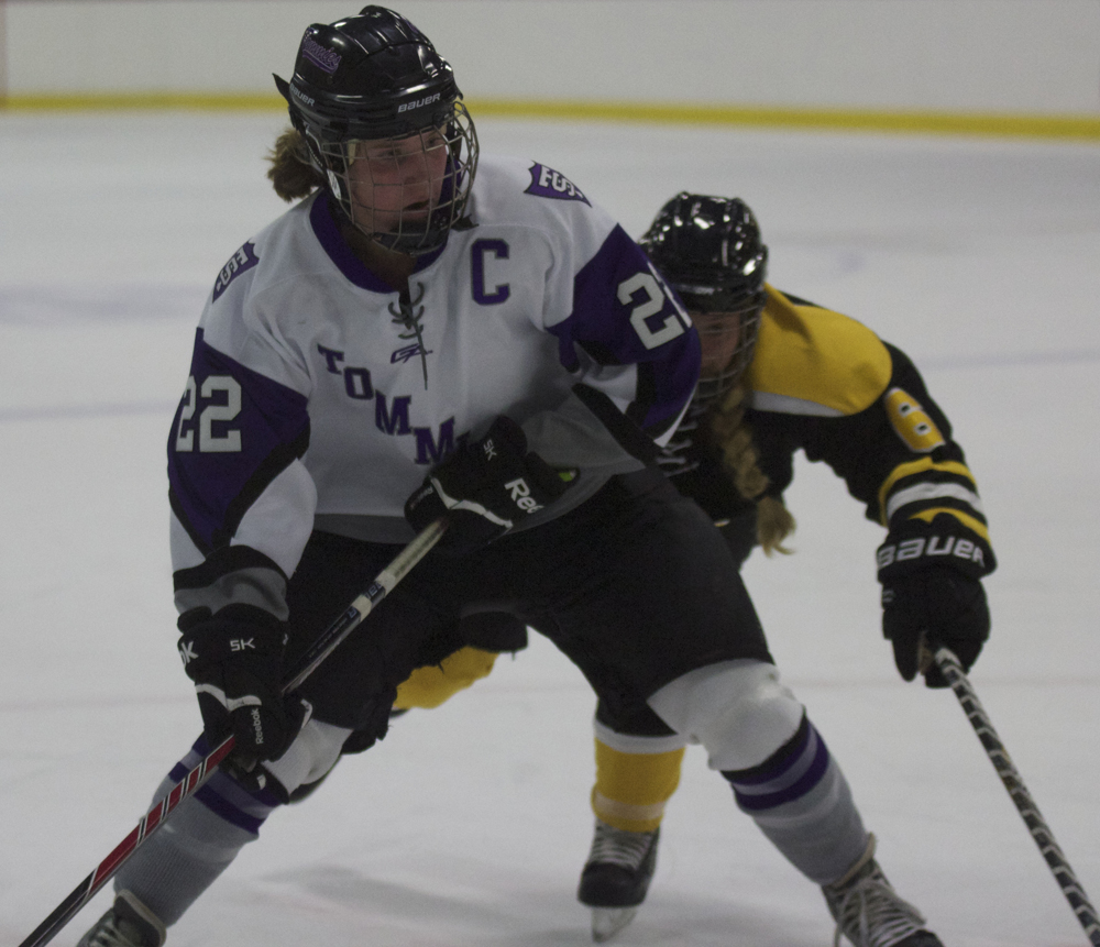151110_W_HOCKEY