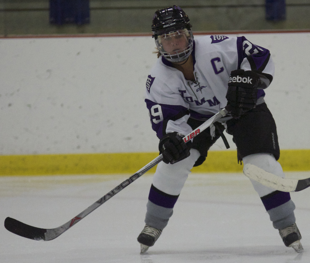 151110_W_HOCKEY