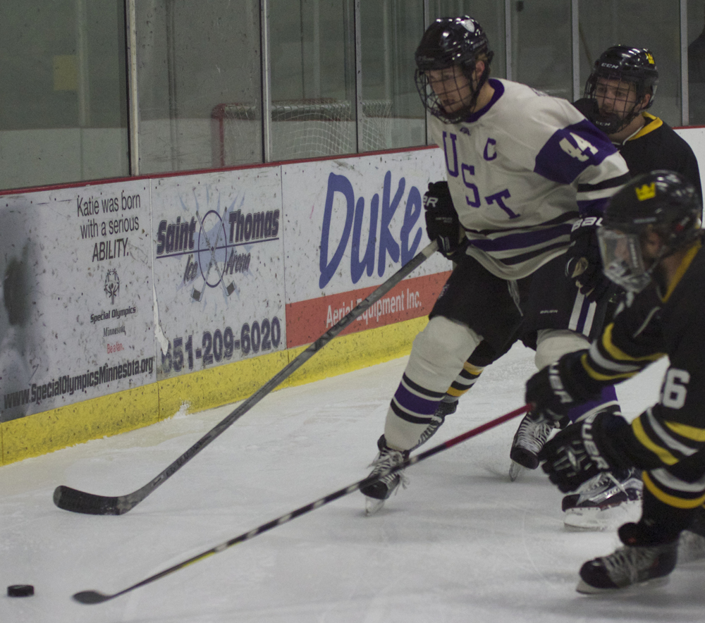 151113_M_HOCKEY