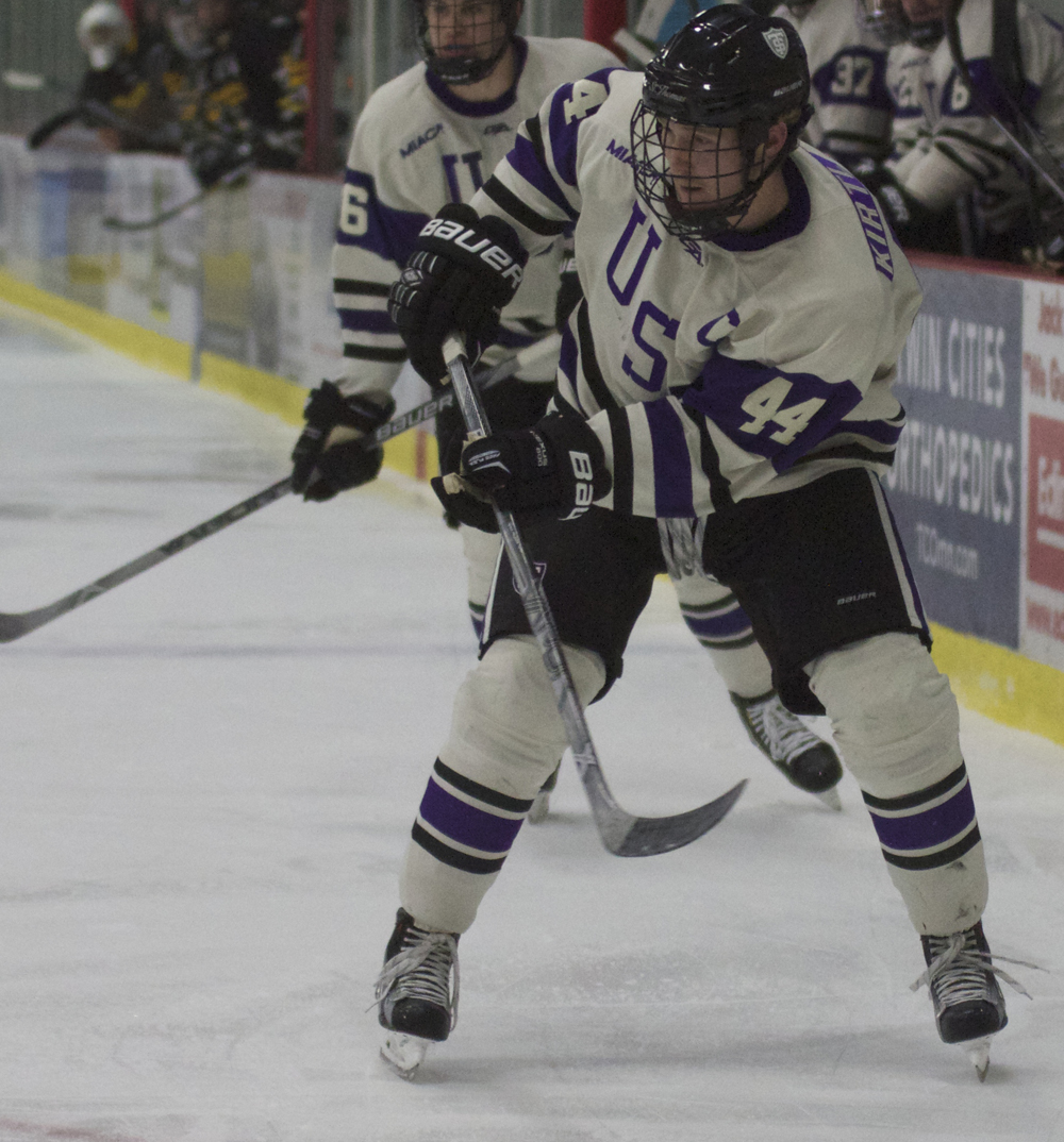 151113_M_HOCKEY