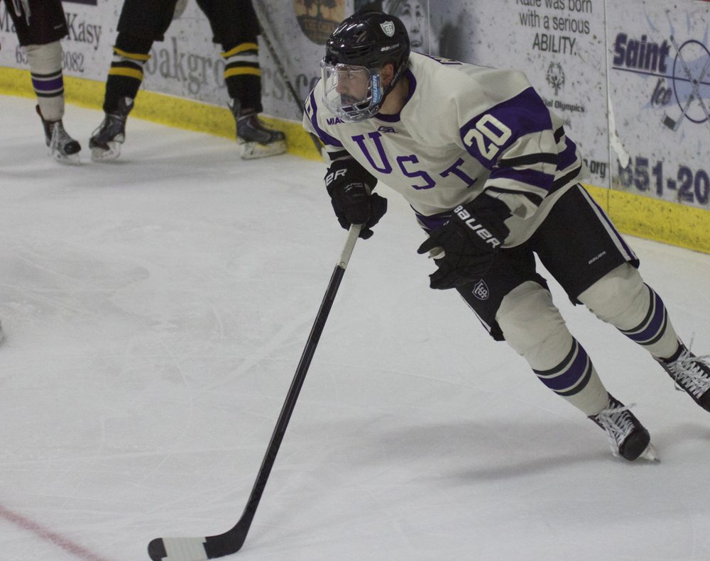 151113_M_HOCKEY
