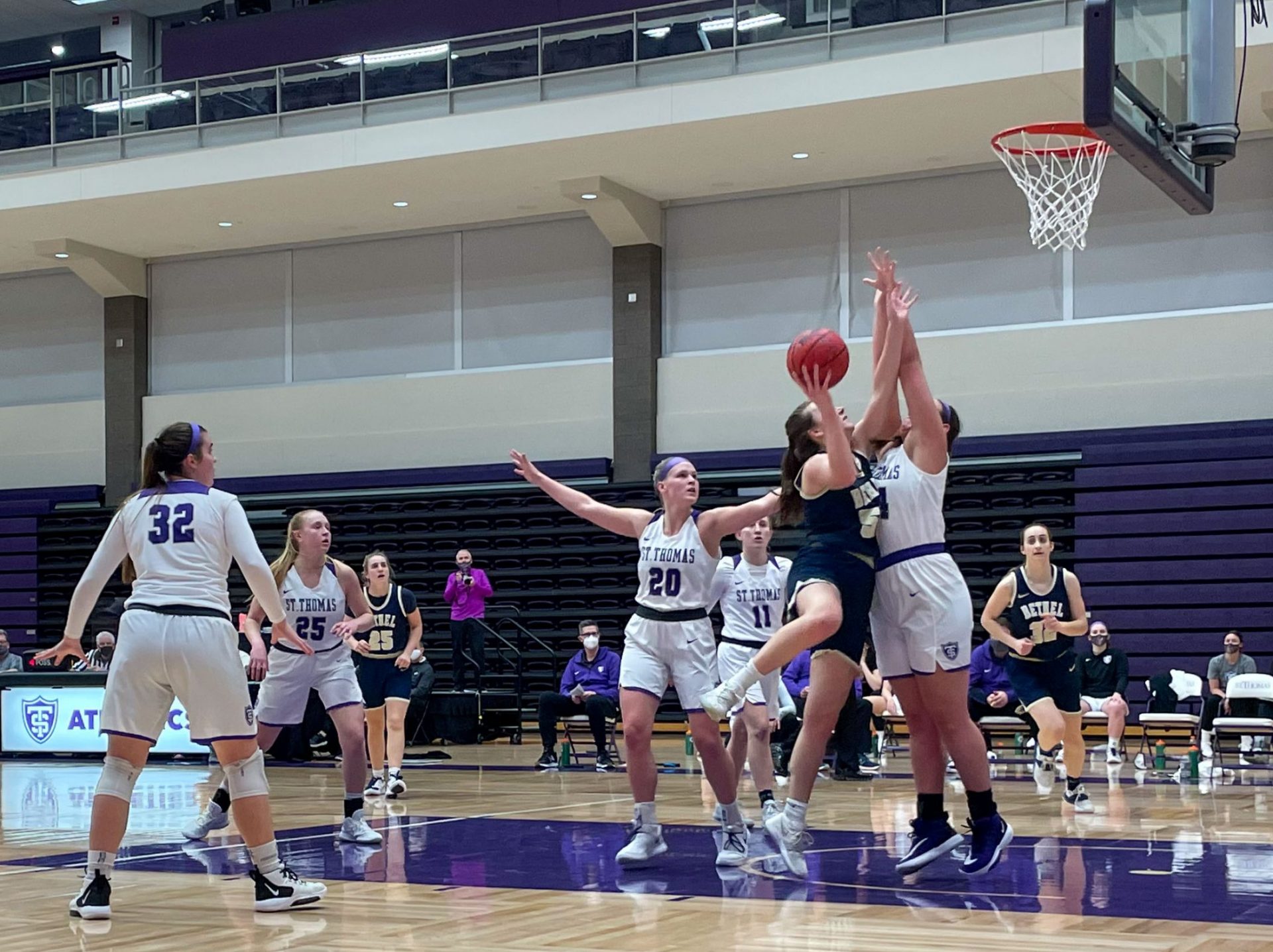 PHOTO SLIDESHOW: St. Thomas Women’s Basketball Tops Bethel 69-66 In ...