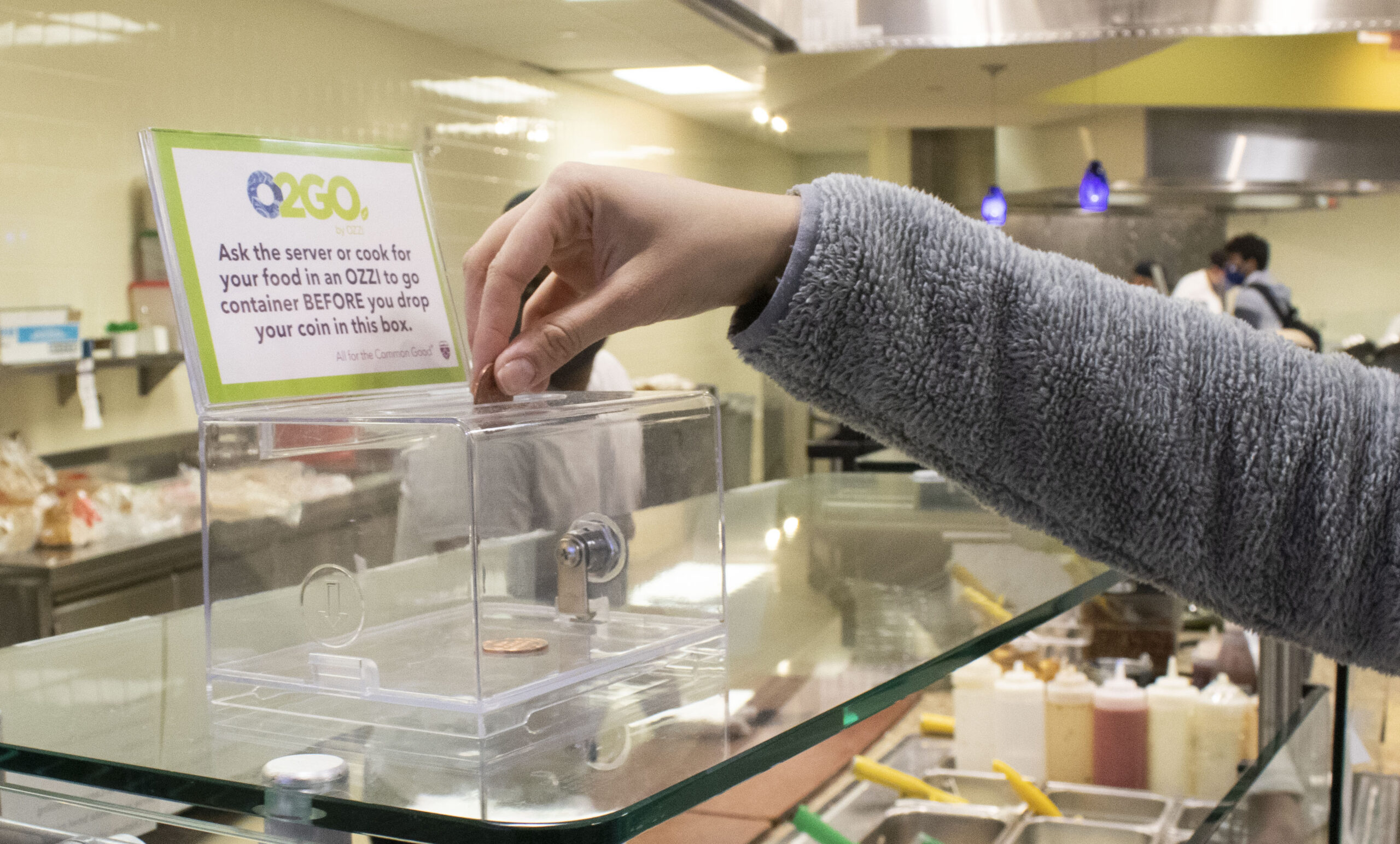 Dining Services prioritizes sustainability with reusable to-go boxes –  TommieMedia