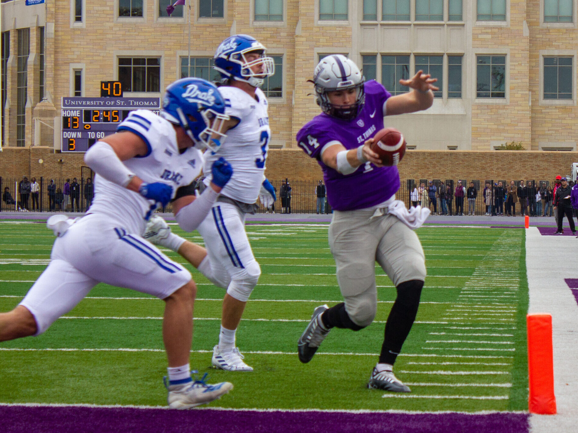 Football Returns Home To Host St. Thomas - University of Dayton Athletics