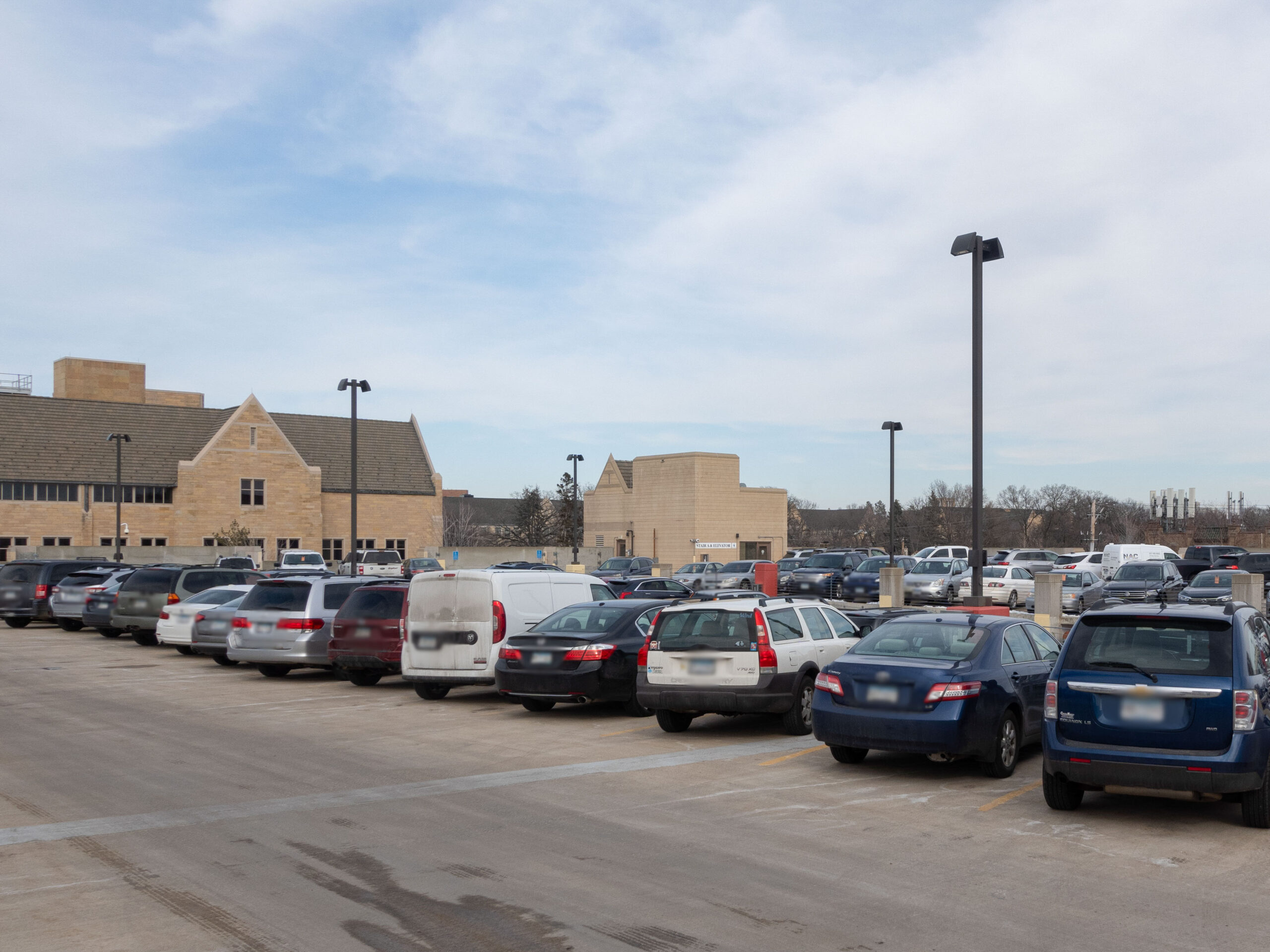 Commuter students face parking difficulties with Lot O closure, South  Campus construction – TommieMedia