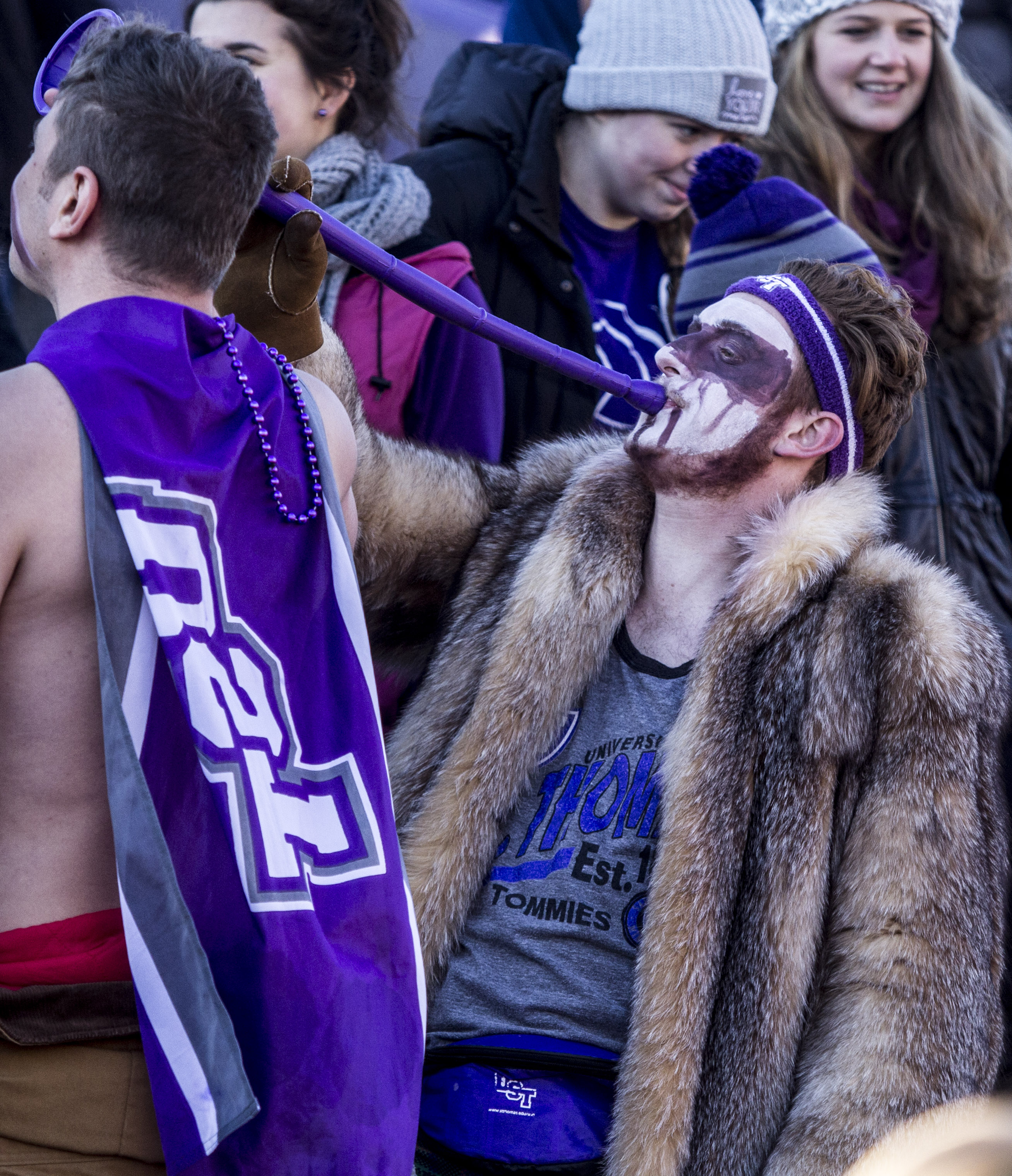 151128_FOOTBALL_ST_JOHNS